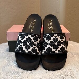 Kate Spade Black and Cream Clover Sandals